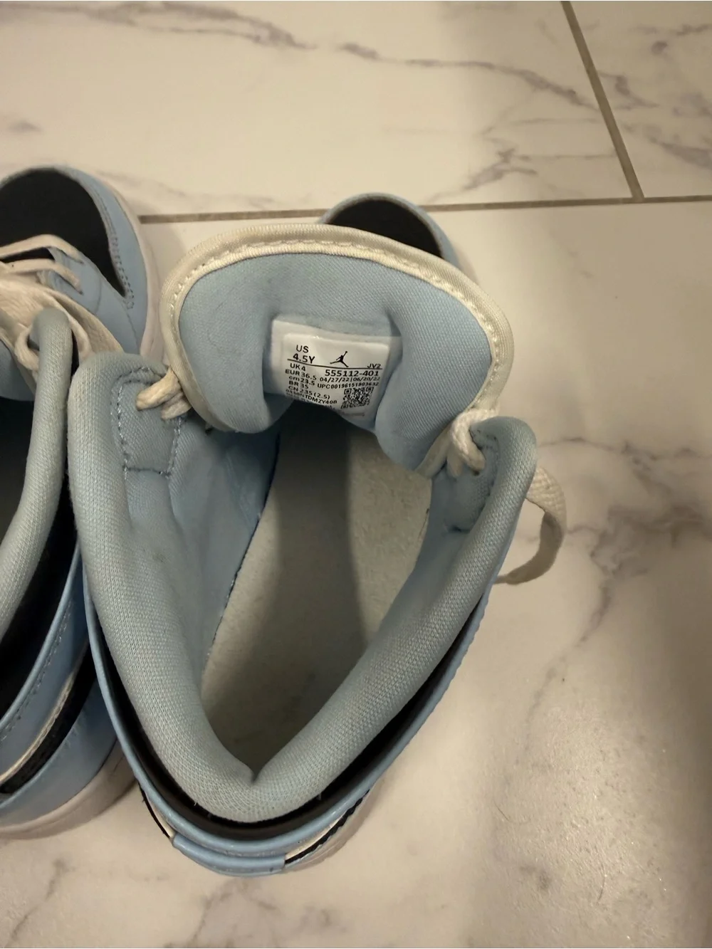Nike Air Jordan Kids High-Top Sneakers in Light Blue, Black, White